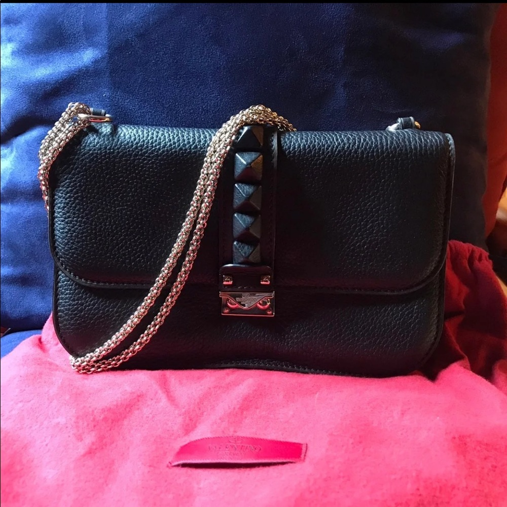 Valentino Garavani Glam Lock Bag